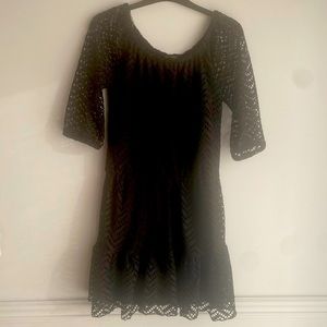 ♣️ 3/$20 URBAN HEARTS black laser cut 3/4 sleeve dress